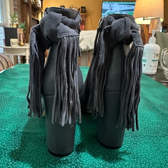 White House Black Market suede booties - Picture 3 of 11